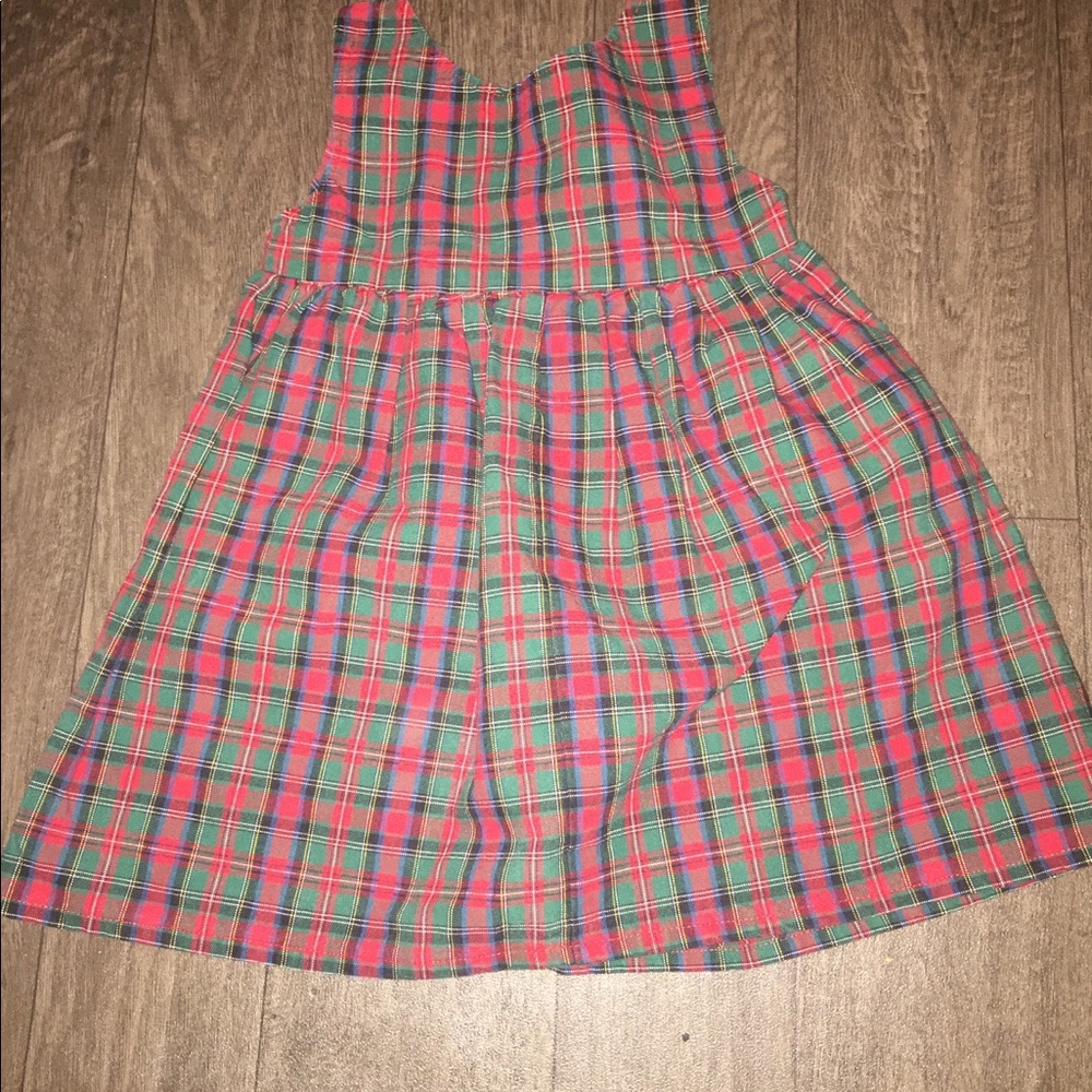 Dresses - Picture 5 of 7